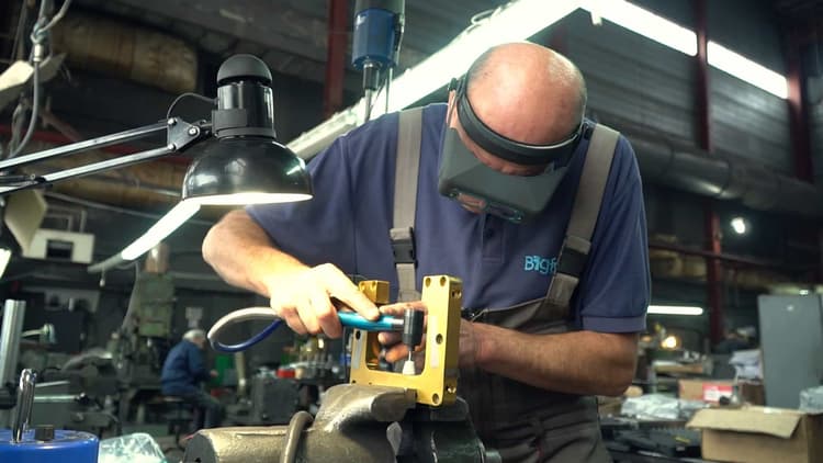 Полірування і текстури (SPI/VDI): як отримати потрібну поверхню