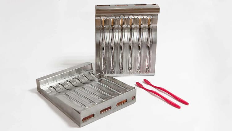 Проєктування деталей під лиття: поради для конструкторів