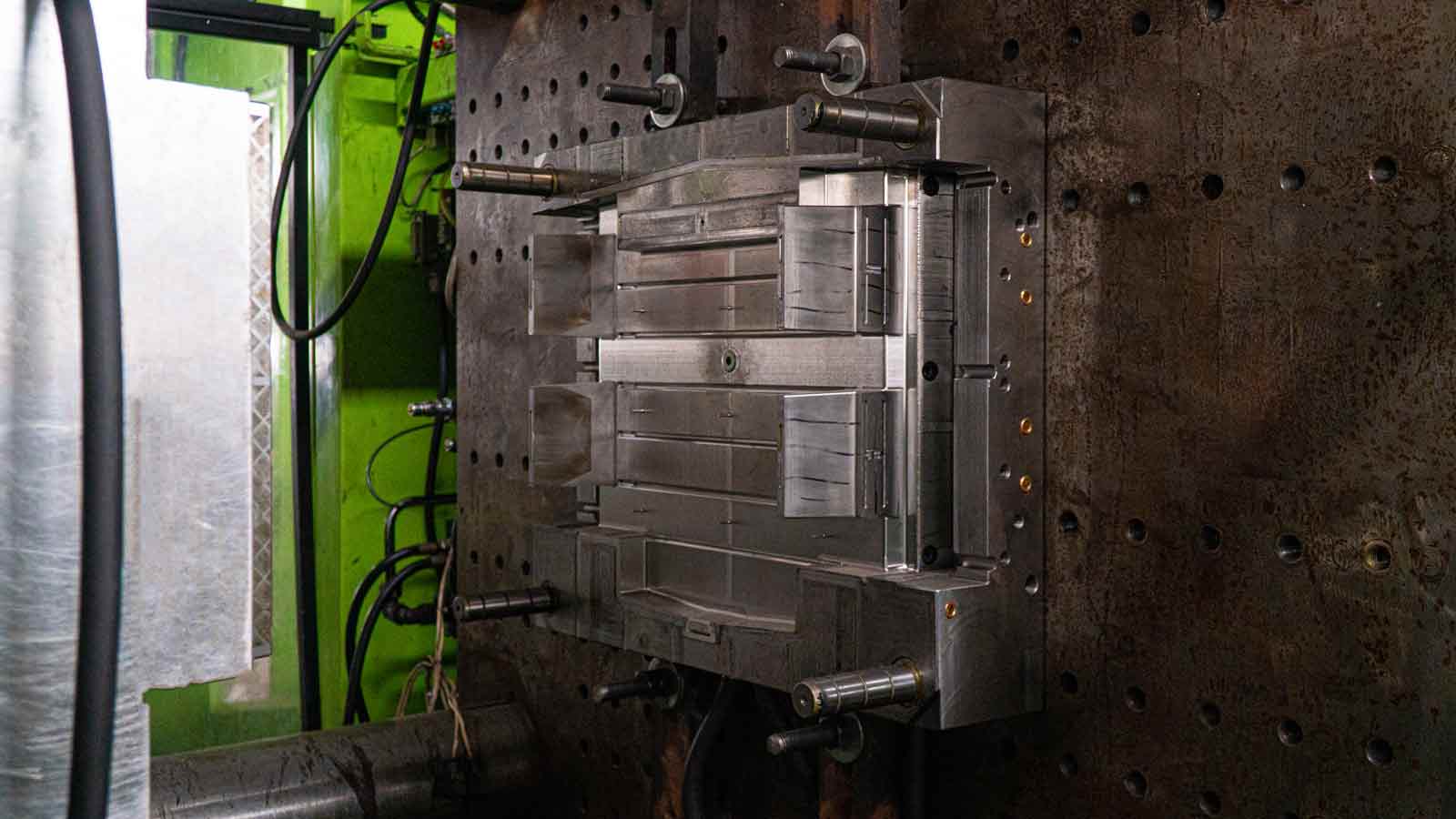 Прес-форми 1